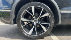 Volkswagen Tiguan 2.0 TDI 200 4Motion R-Line 5dr DSG Diesel Estate